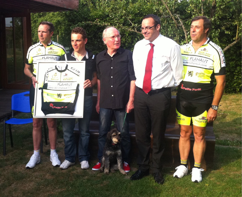 Remise des Equipements - Cyclo Club de Roeulx le 04-06-2011